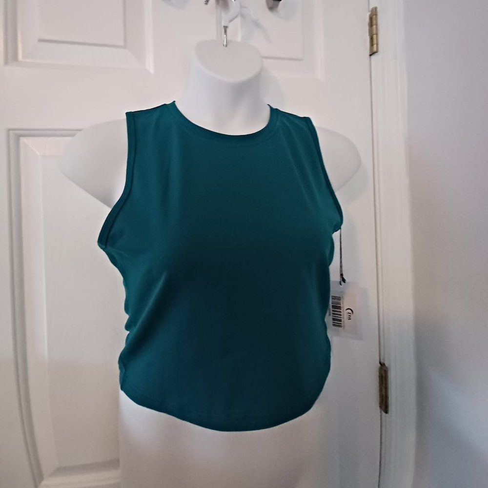 ZYIA GREEN HIGH NECK CROPPED SHIRT XXXL NEVER WORN